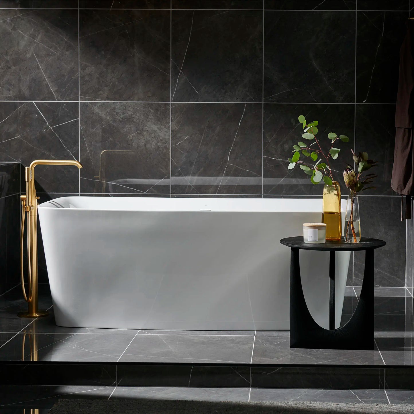 Grohe Essence Single-Handle Freestanding Tub Faucet With 6.6 L/Min (1.75 Gpm) Hand Shower