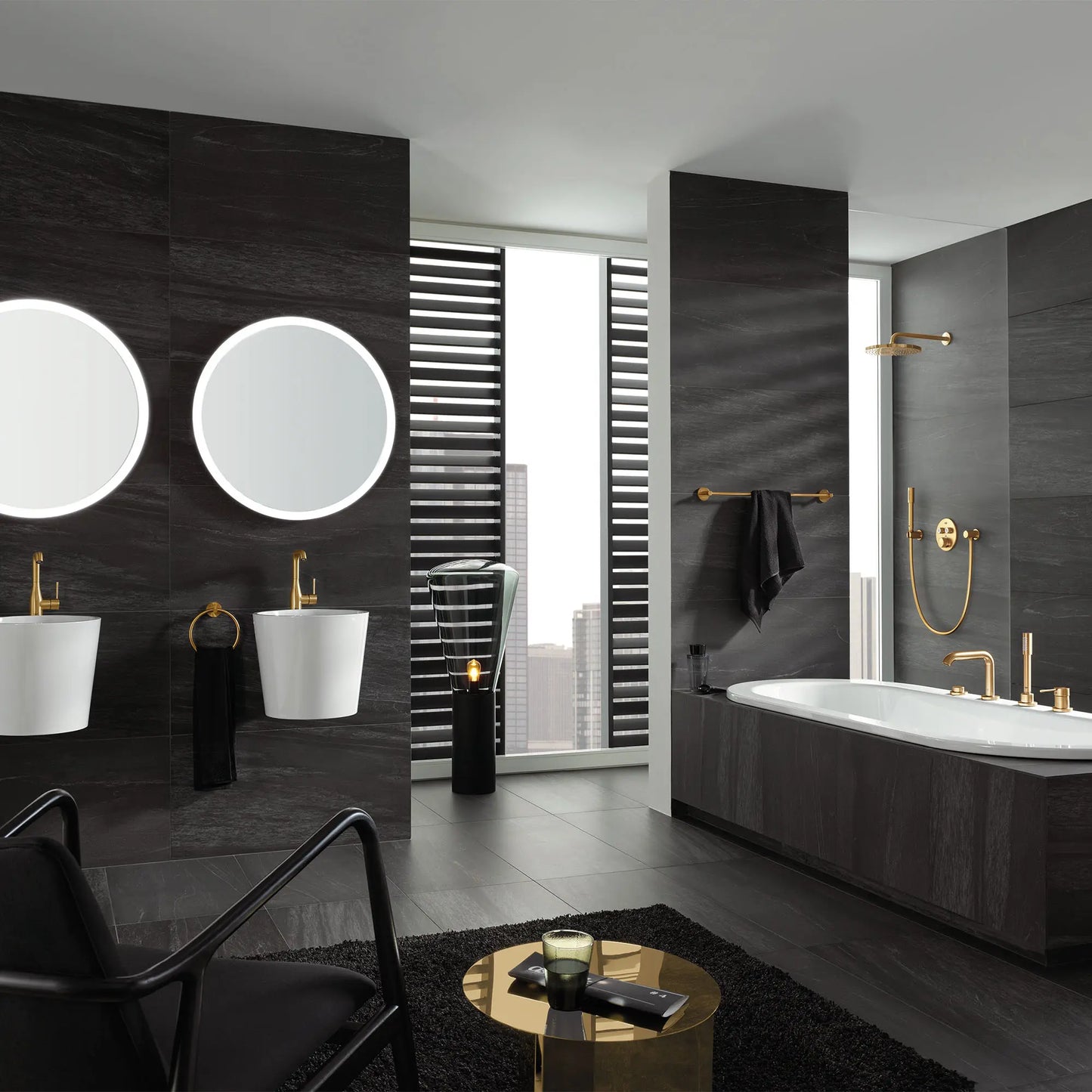 Grohe Essence New Single Hole Single-Handle L-Size Bathroom Faucet 4.5 L/Min (1.2 Gpm)