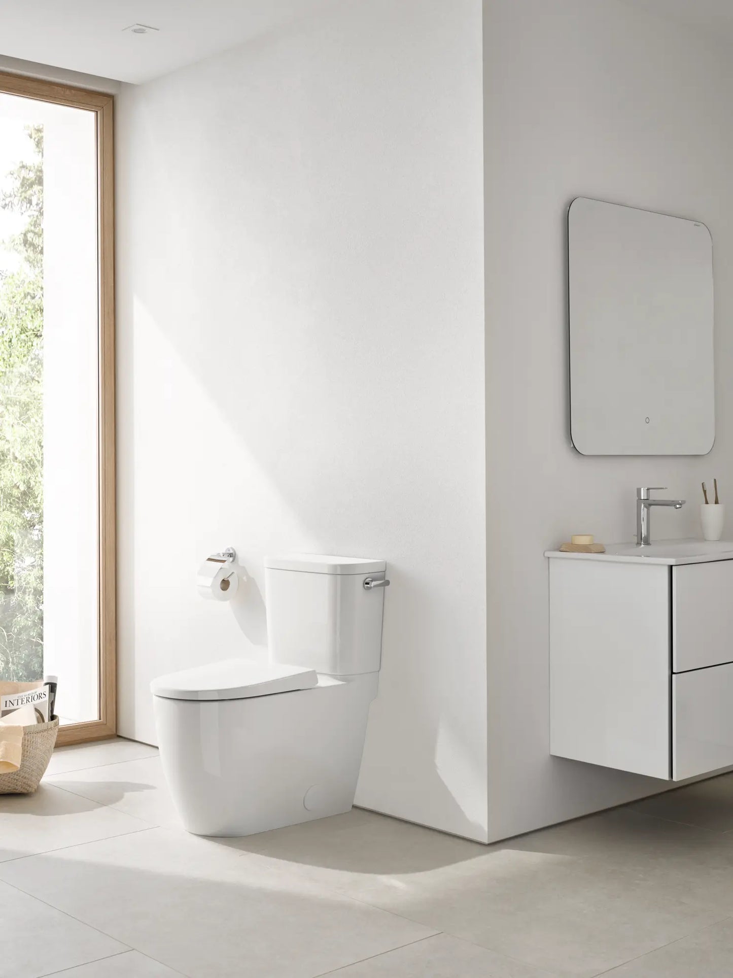Essence Elongated Toilet Seat
