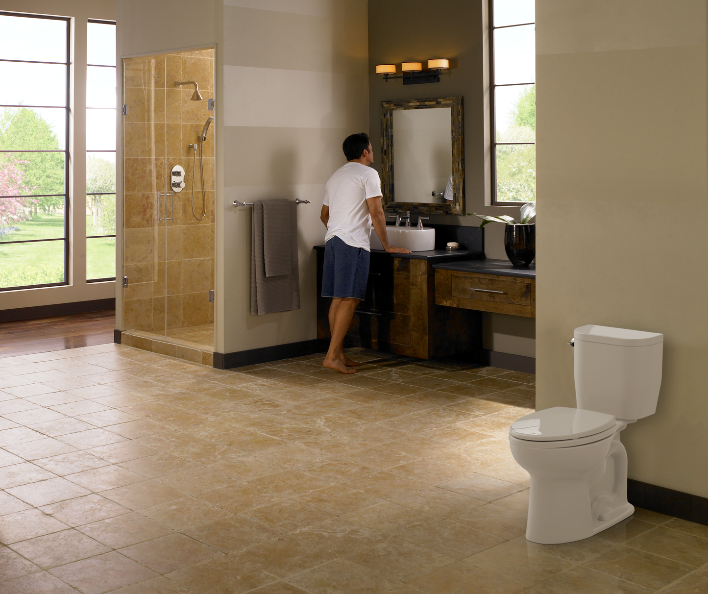 Entrada™ Close Coupled Elongated Toilet 1.28GPF Less Seat