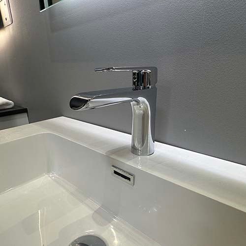 Melnick Single-Hole Bathroom Faucet By Visentin - Golzar Home