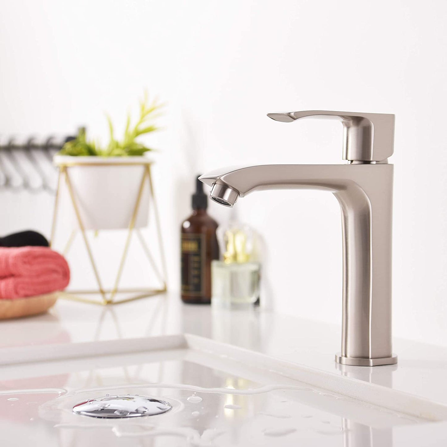 Slim Single Hole Bathroom Faucet-F11125 - Golzar Home