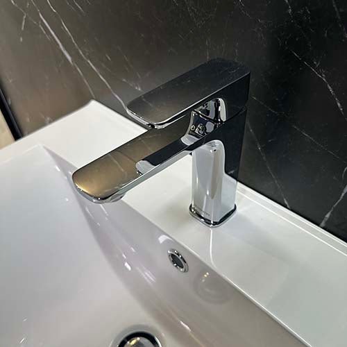 Tofino Single-Hole Bathroom Faucet By Visentin - Golzar Home