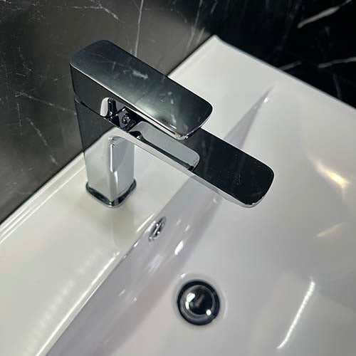 Tofino Single-Hole Bathroom Faucet By Visentin - Golzar Home