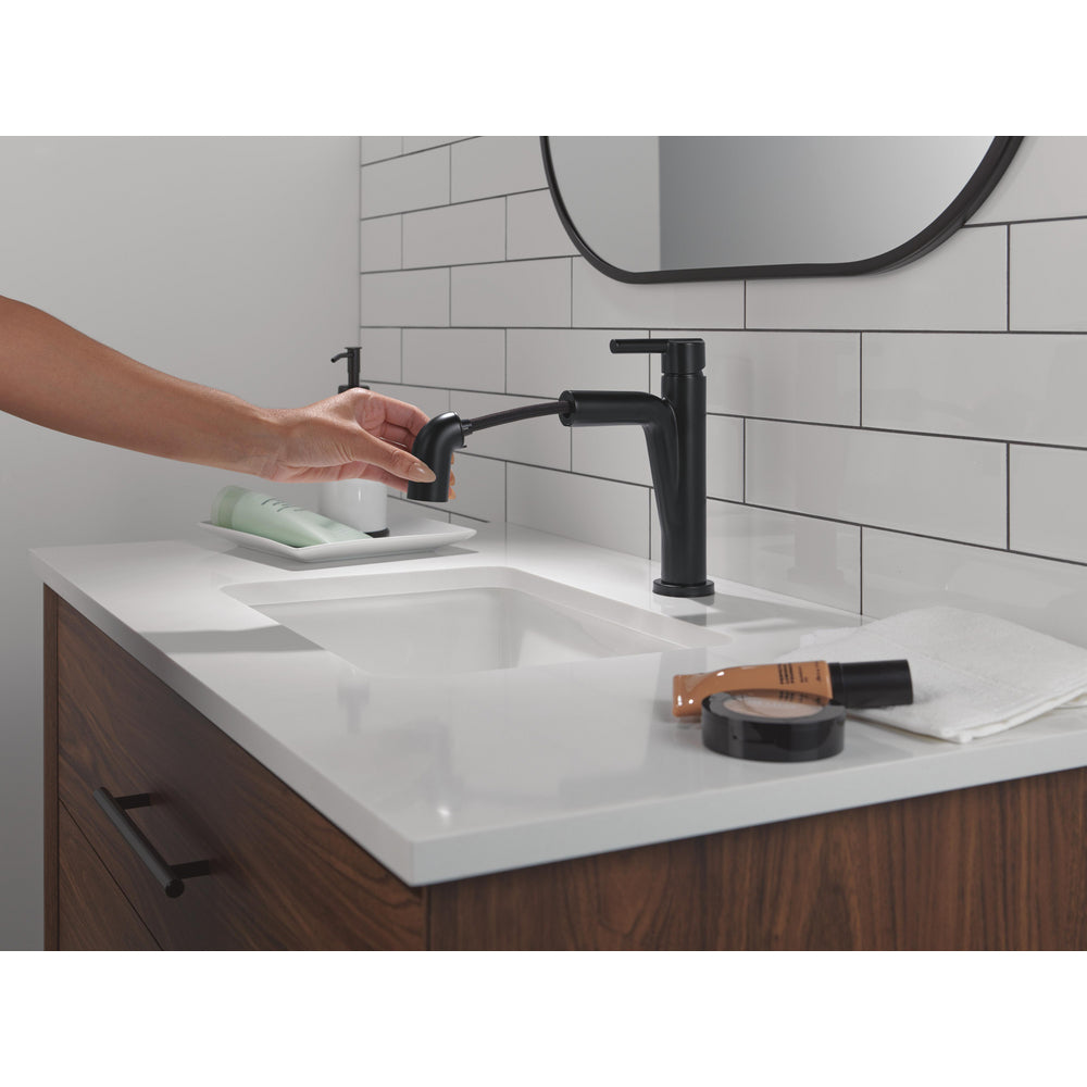 Delta Single Handle Pull-Donw Bathroom Faucet