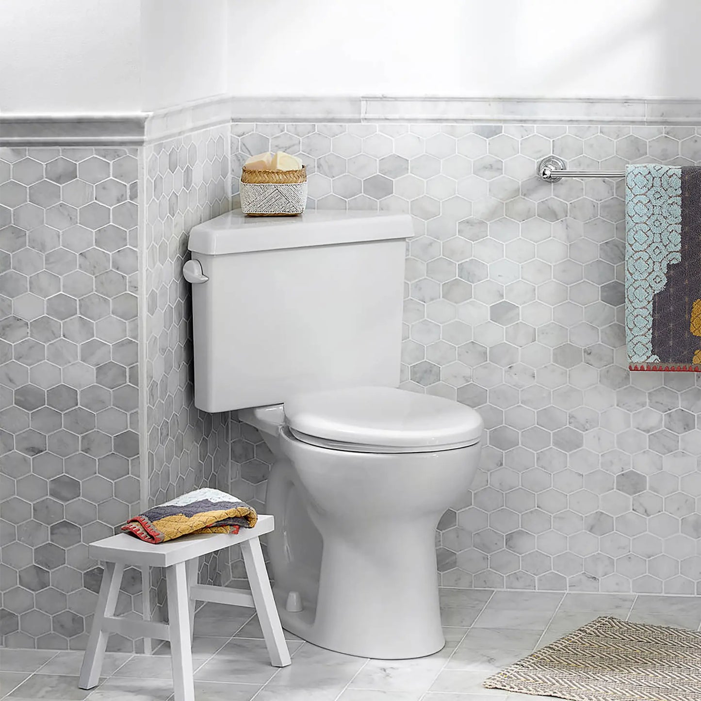 American Standard Triangle CadetÂ® PRO Two-Piece 1.28 gpf/4.8 Lpf Chair Height Elongated Toilet