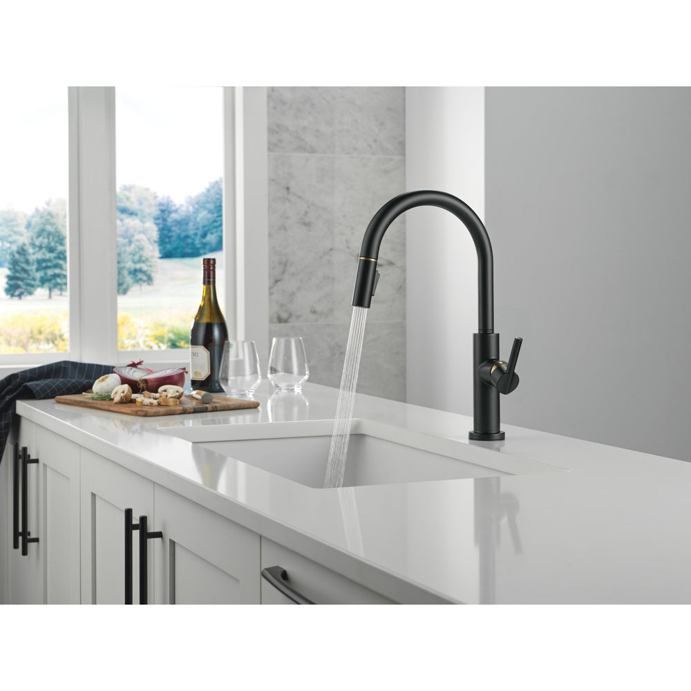 Delta Nicoli J Spout