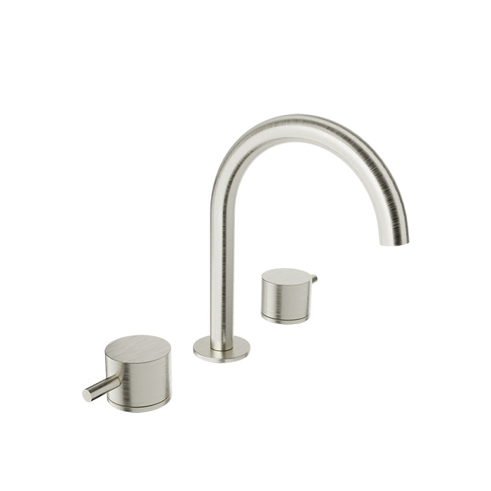 Baril 8" c/c lavatory faucet, drain included
