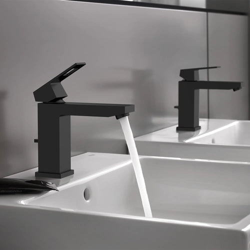 Grohe Eurocube® Single Hole Single-Handle M-Size Bathroom Faucet 4.5 L/Min (1.2 Gpm)