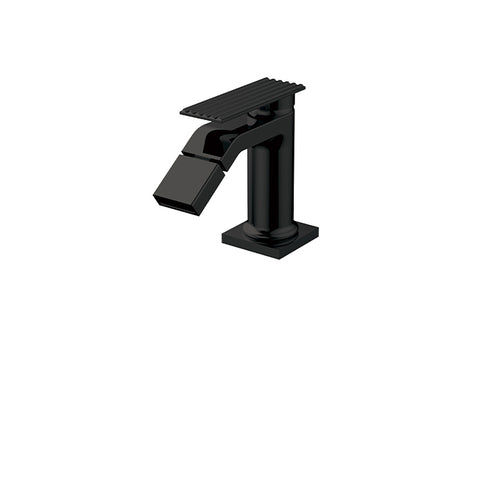 Aquabrass Single-hole bidet faucet with swivel spray