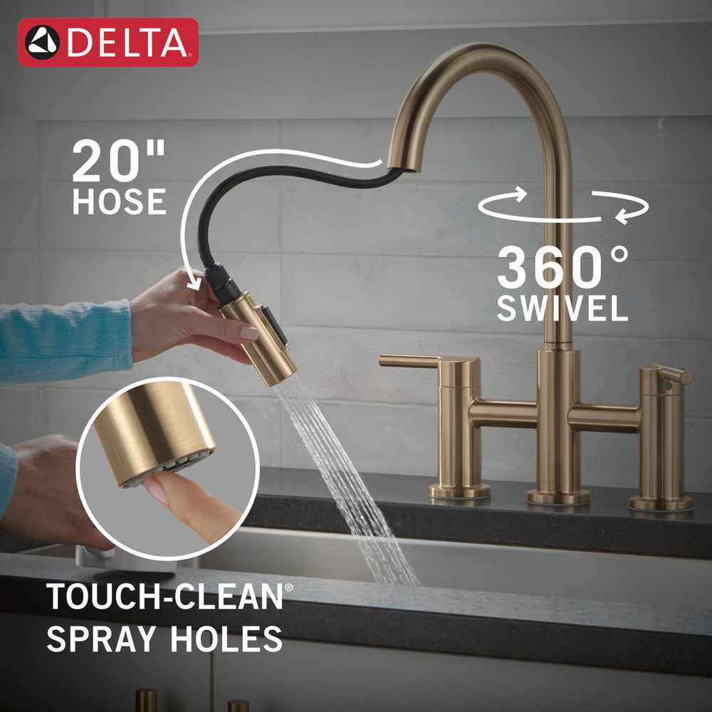 Delta Nicoli Pull-Down Bridge