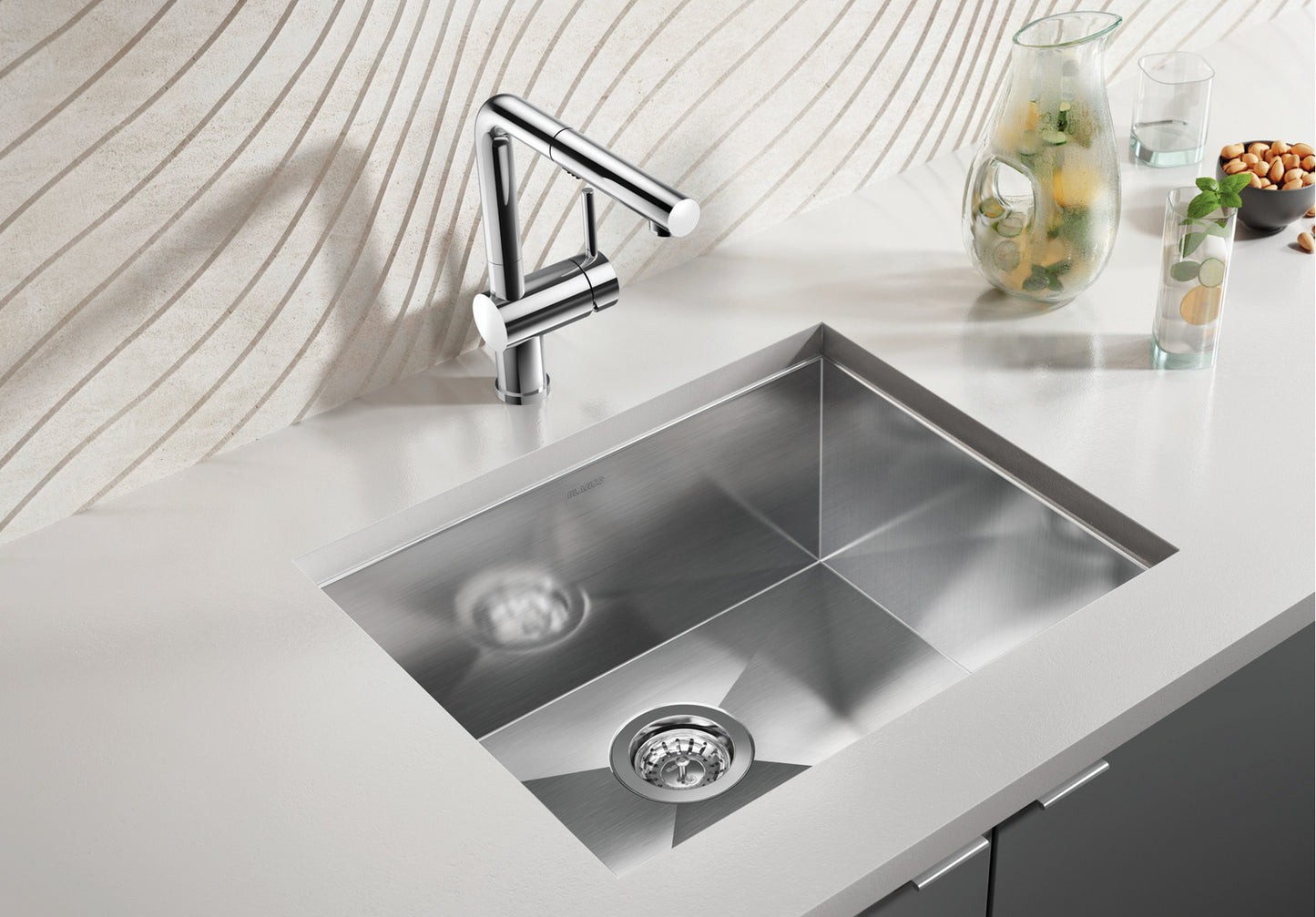 Blanco Quatrus 21" x 17" U 1 Stainless Steel Kitchen Sinks