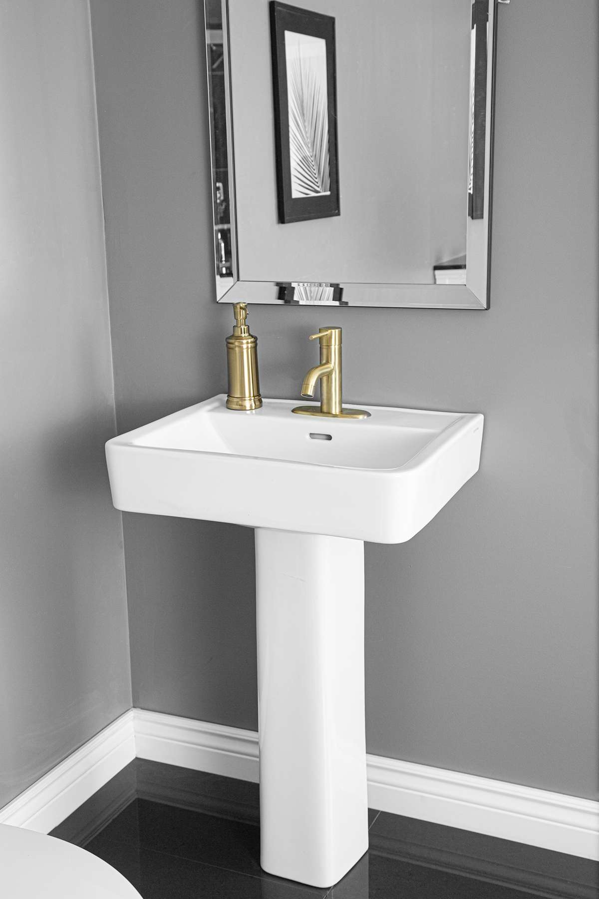 Contac Pineview – 4313DSX – Single Hole Pedestal Sink