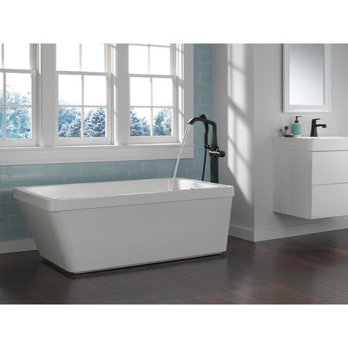 Delta Single Handle Lavatory Faucet - Metal Pop-Up