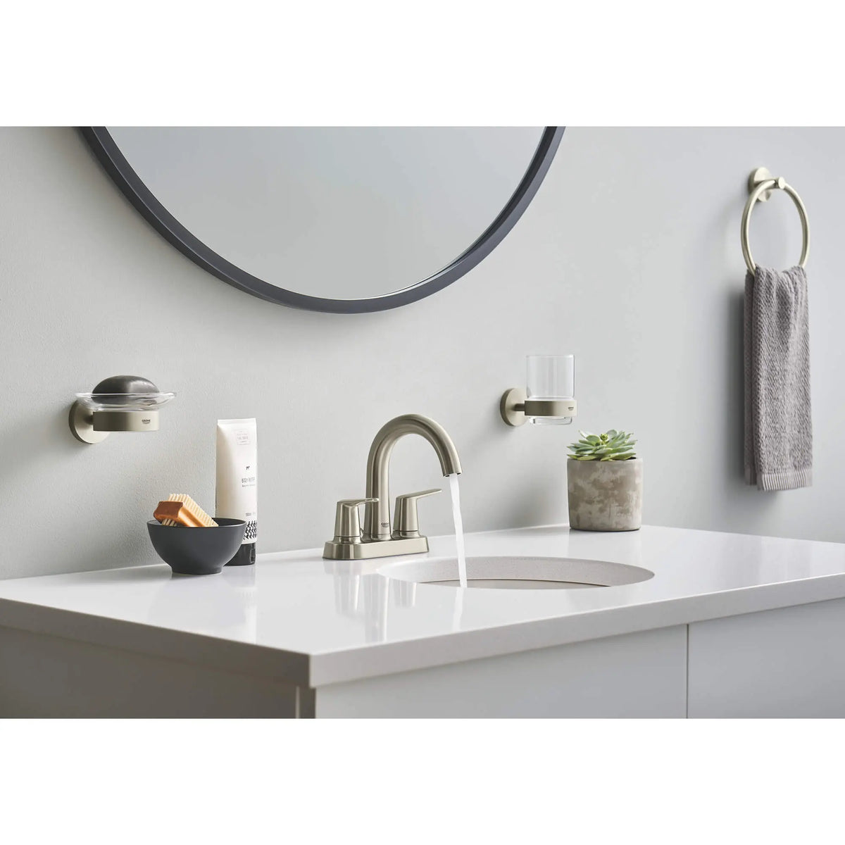 GROHE Veletto 2-handle 4" Centerset Bathroom Faucet, 1.2 GPM (4.5 L/min) – 20582