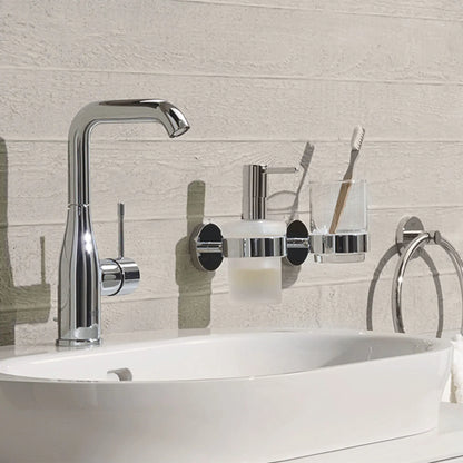 Grohe Essence New Single Hole Single-Handle L-Size Bathroom Faucet 4.5 L/Min (1.2 Gpm)