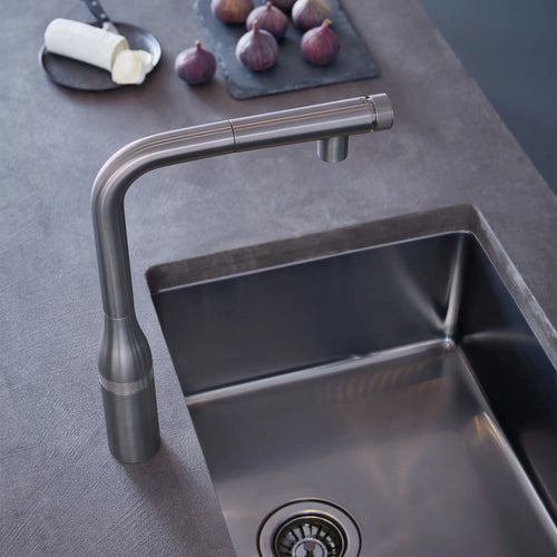 Essence Smartcontrol Pull-Out Single Spray Kitchen Faucet 1.75 Gpm - Golzar Home