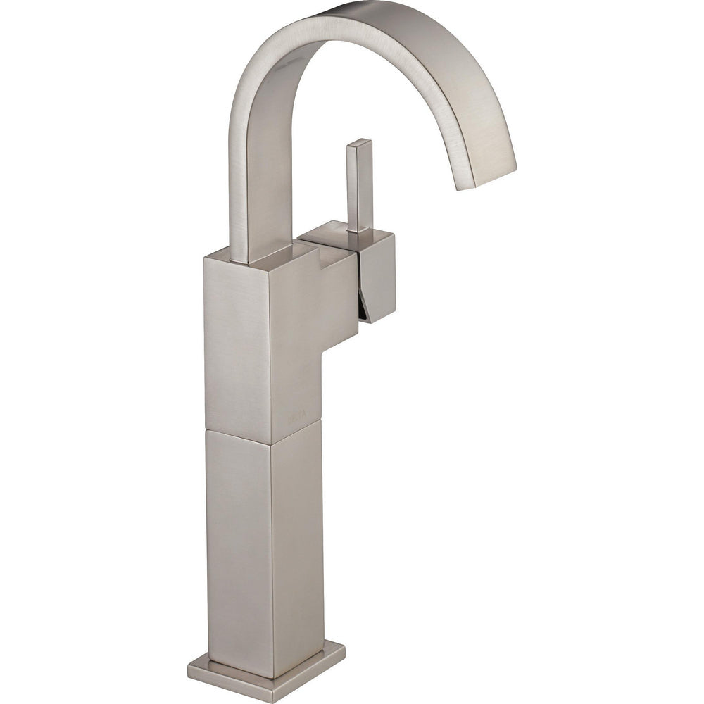 Vero Vero: Single Handle Lavatory Faucet With Riser - Stainless Steel