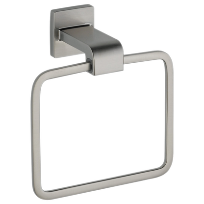Delta Ara - Towel Ring In Chrome