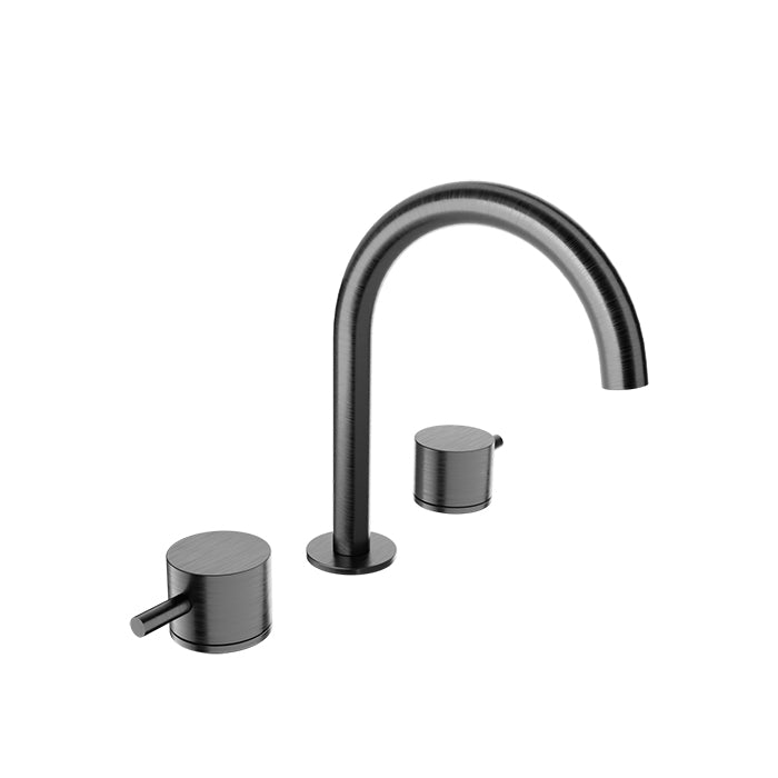 Baril 8" c/c lavatory faucet, drain included