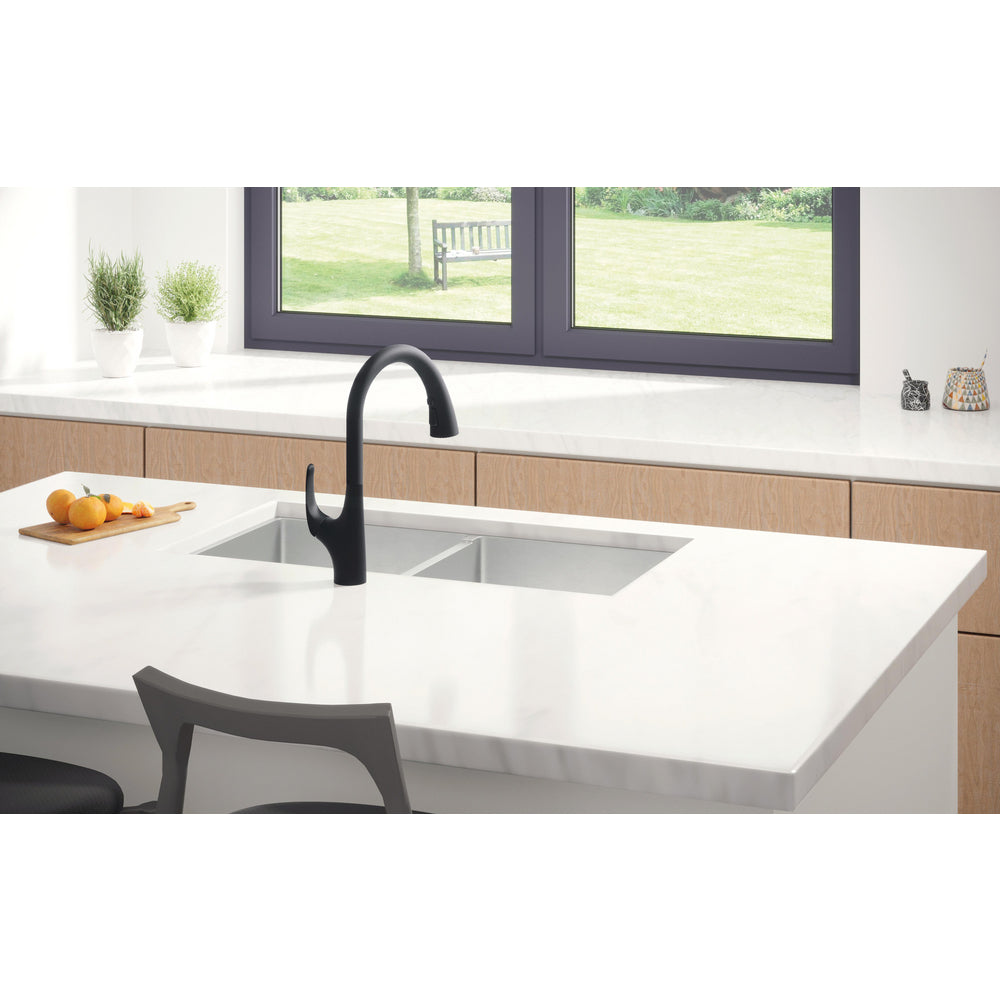 Delta PULLDOWN KITCHEN