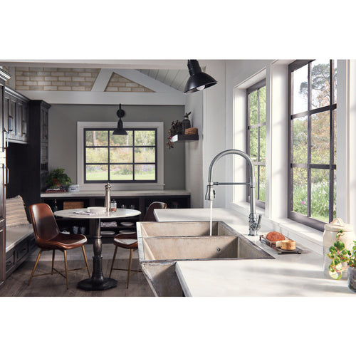 Delta Single Handle Pull-Down Kitchen Faucet With Spring