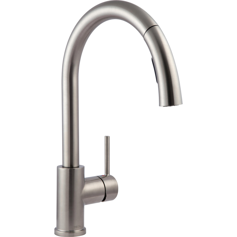 Delta SINGLE HANDLE PULL DOWN KITCHEN