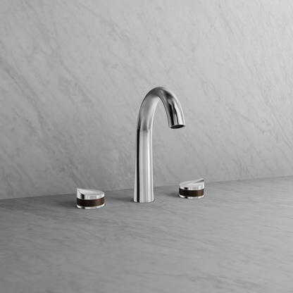 Baril 8" c/c lavatory faucet, drain included