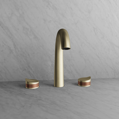 Baril 8" c/c lavatory faucet, drain included