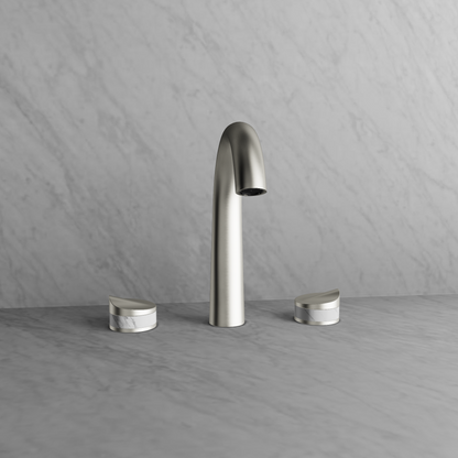 Baril 8" c/c lavatory faucet, drain included