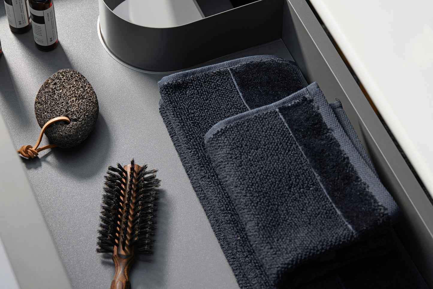Duravit D-Neo Vanity unit wall-mounted