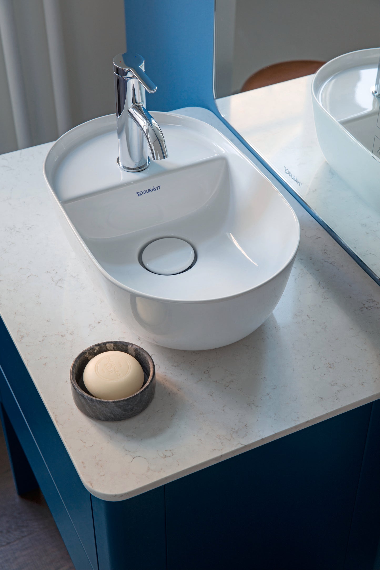 Duravit Luv Console vanity unit floorstanding