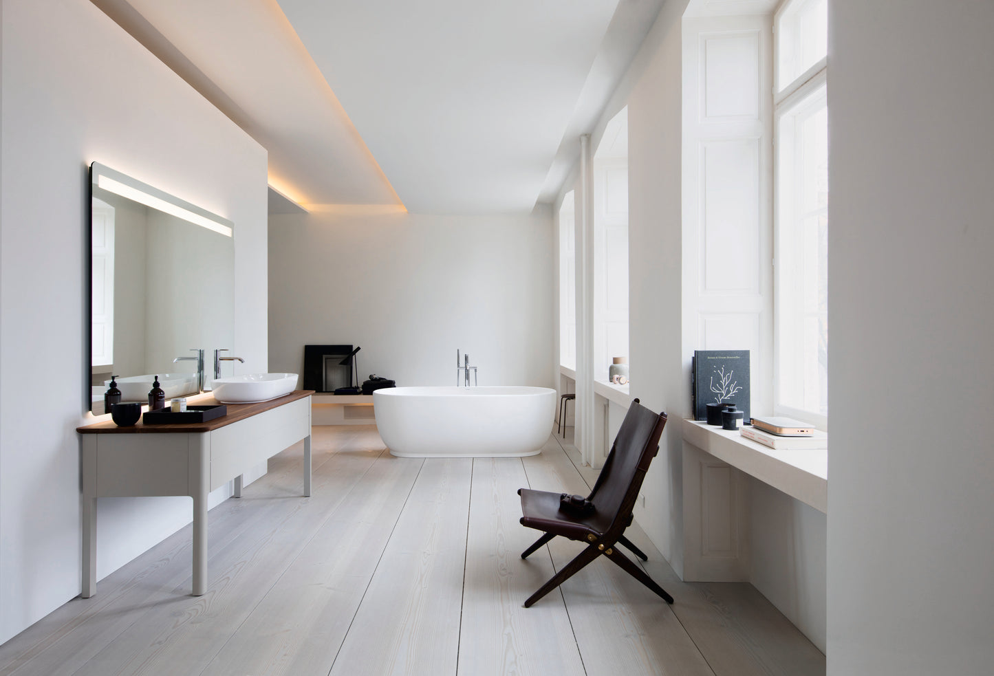Duravit Luv Console vanity unit floorstanding