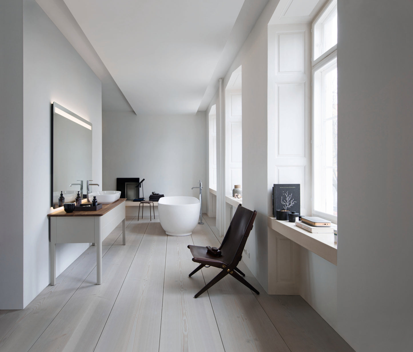 Duravit Luv Console vanity unit floorstanding