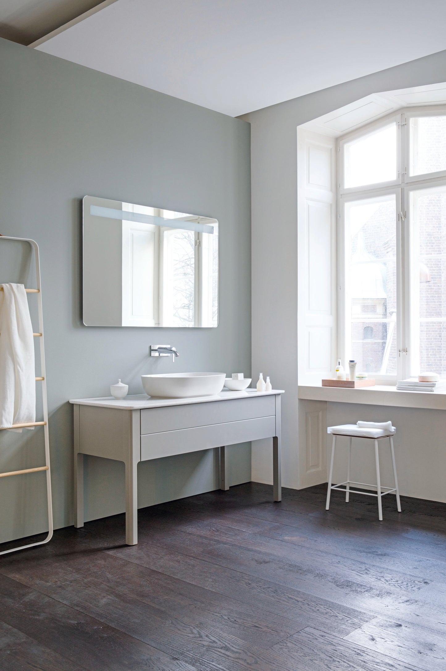 Duravit Luv Console vanity unit floorstanding