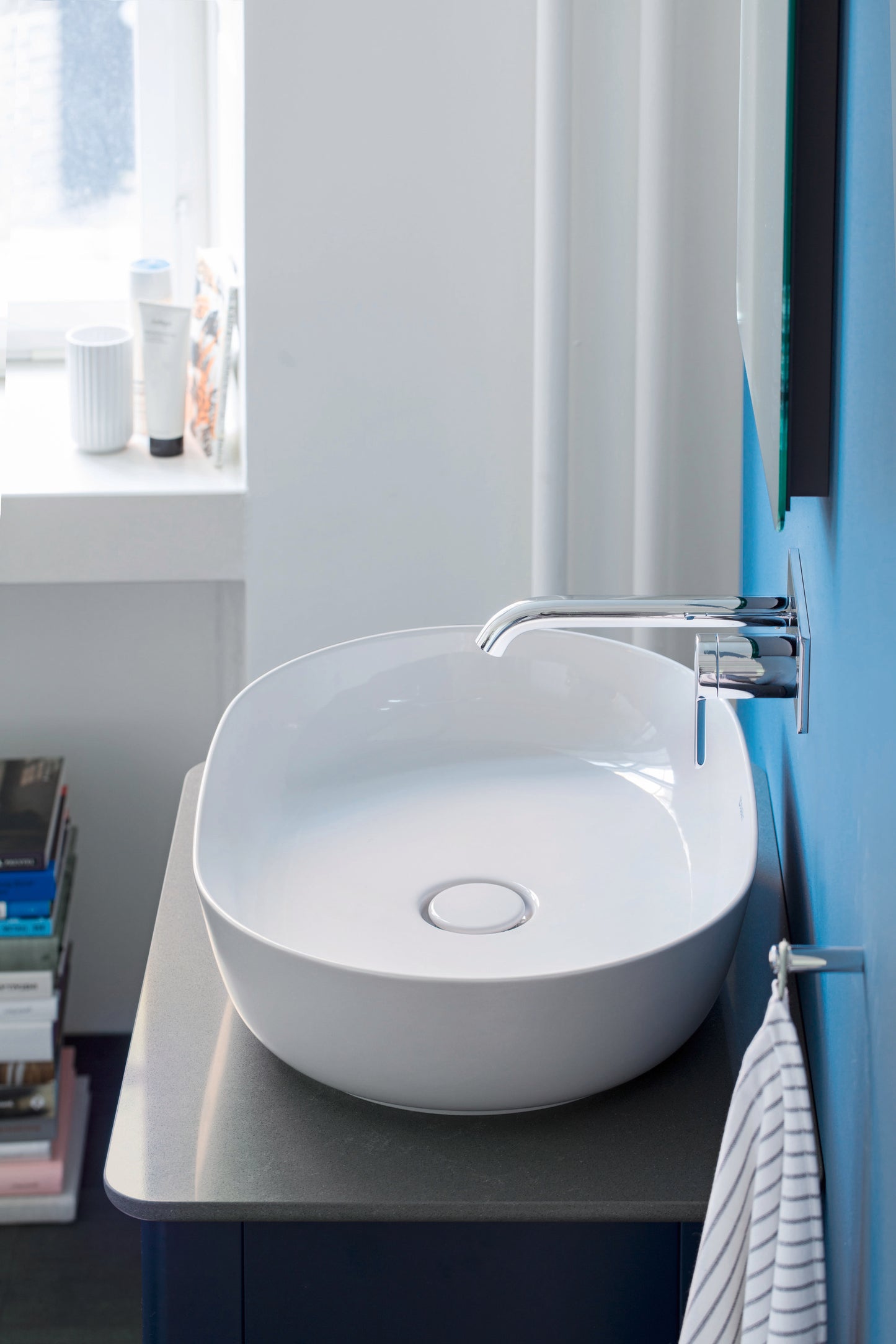 Duravit Luv Console vanity unit floorstanding