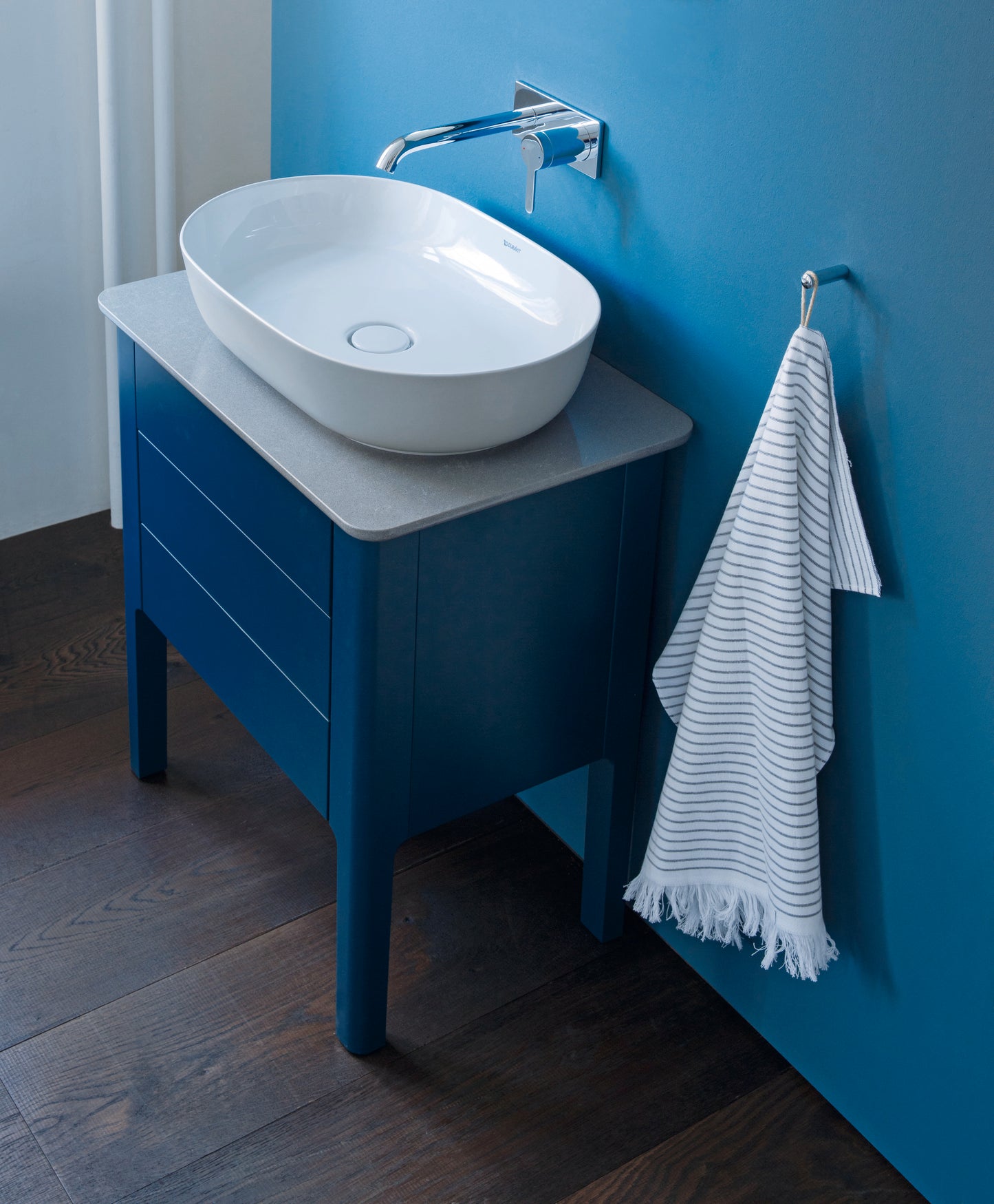 Duravit Luv Console vanity unit floorstanding
