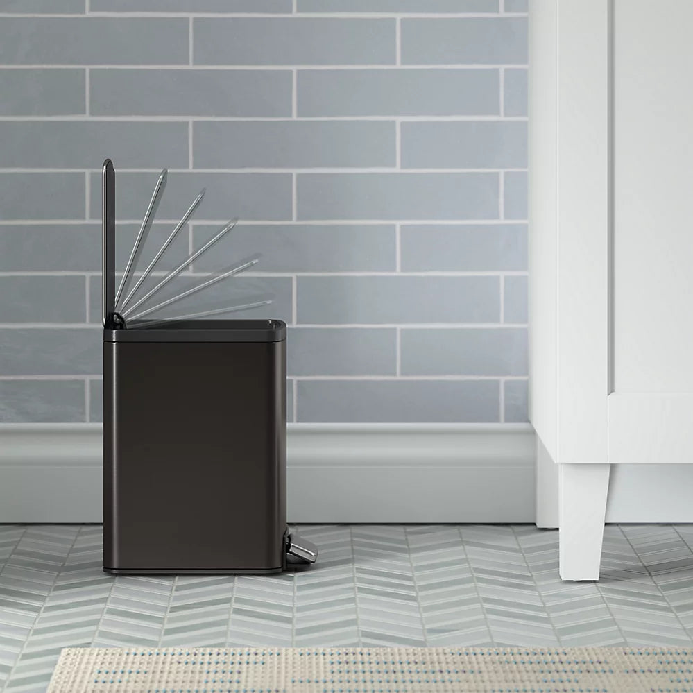 Kohler 6-liter step trash can