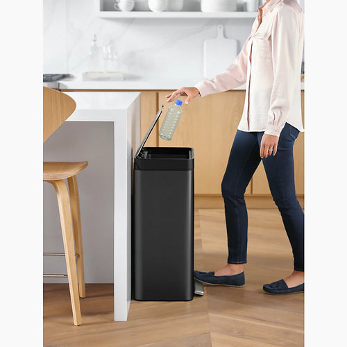 Kohler Dual-compartment step trash can