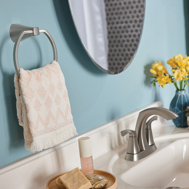 Moen Lindor Towel Ring