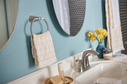 Moen Lindor Towel Ring