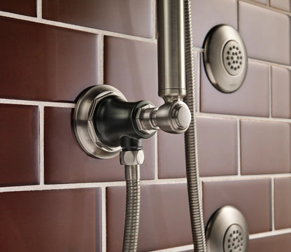 Rook Slide Bar Handshower With H2OKinetic Technology lifestyle