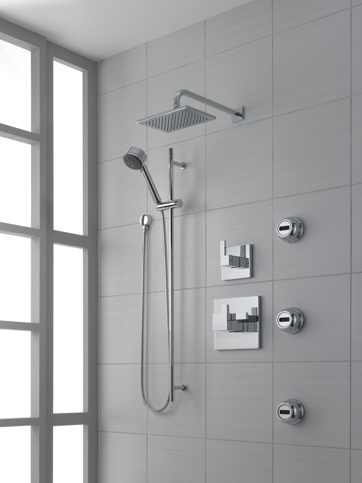 Siderna 6-Function Diverter Trim lifestyle