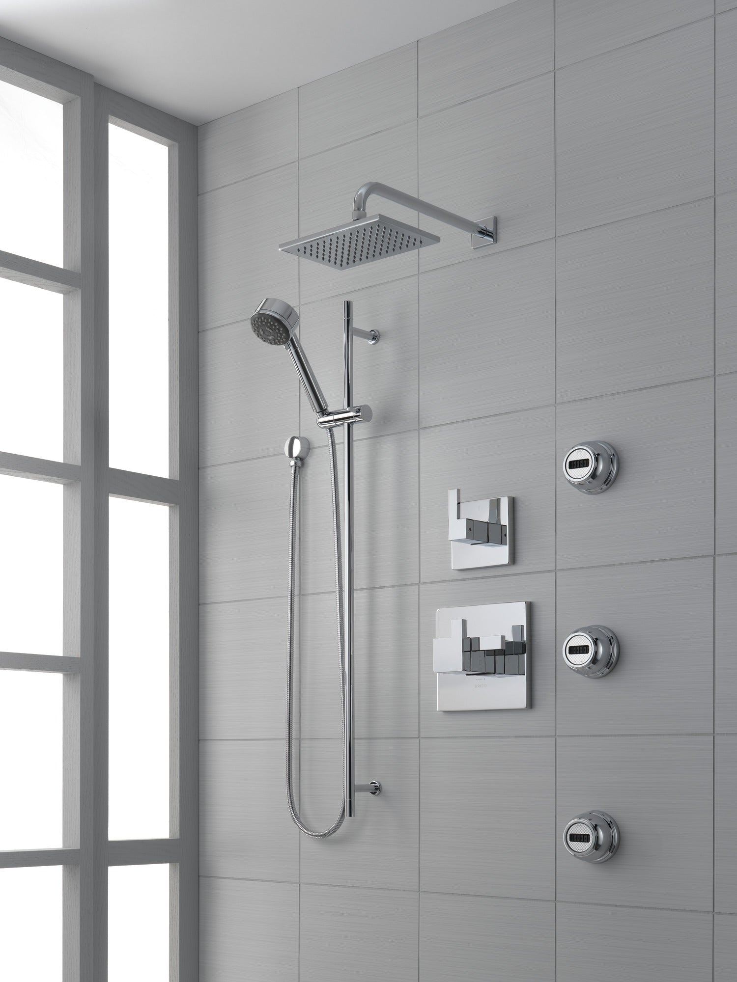 Siderna 6-Function Diverter Trim lifestyle