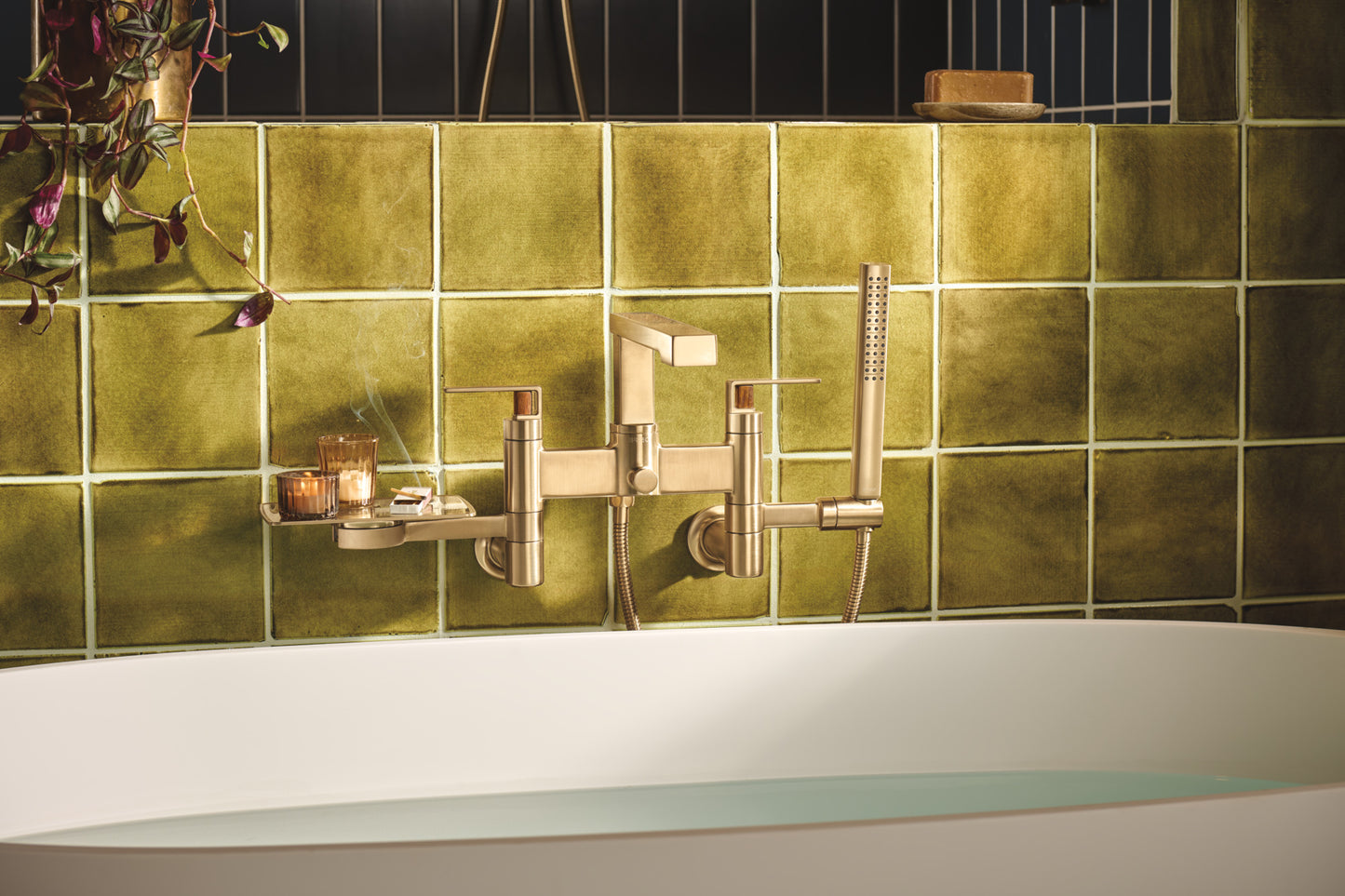 Brizo Tub Filler Accessories lifestyle