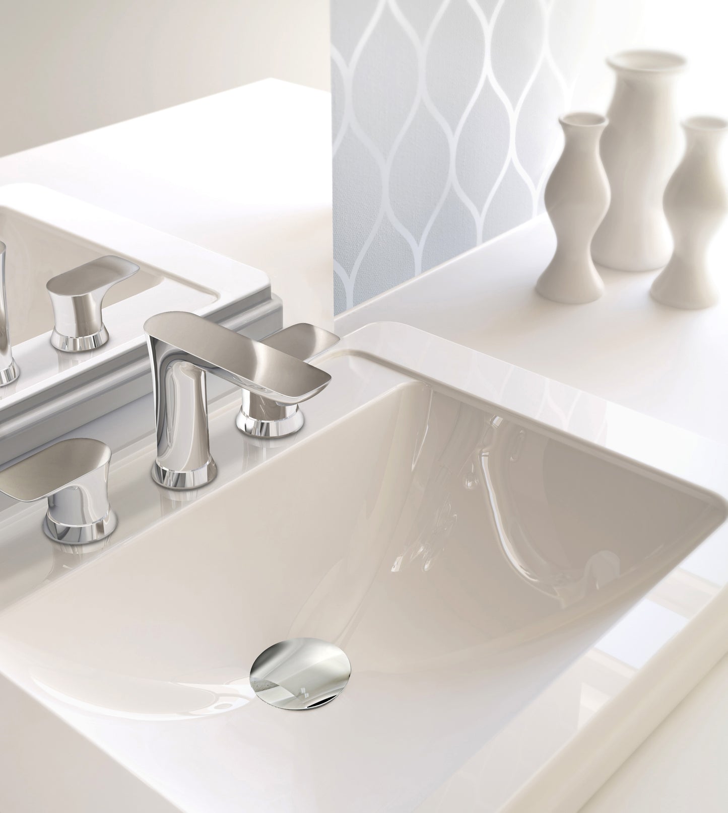Baril 8" c/c lavatory faucet, drain included