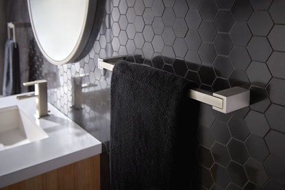 Moen Kyvos Chrome 18" Towel Bar