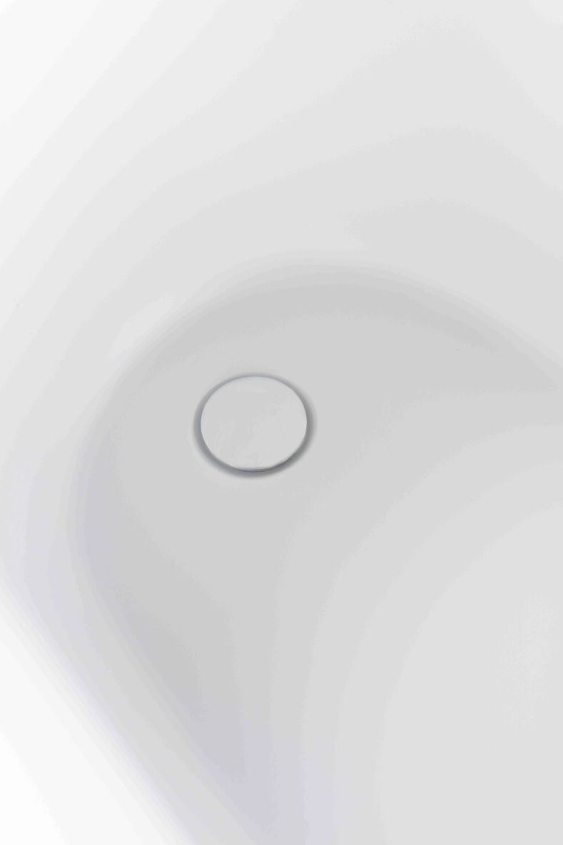 Eleganza Matte White 67" x 32" Freestanding Bathtub - FBE6732