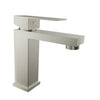 Baril Single-hole lavatory faucet, drain included