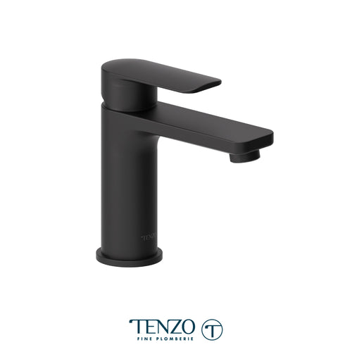 Single hole lavatory faucet